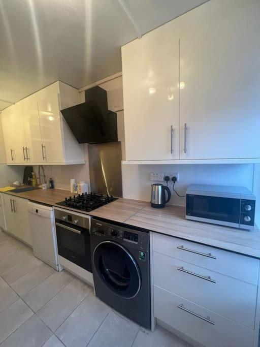 Flat, Apartment In Haggerston N1, Central Лондон Экстерьер фото