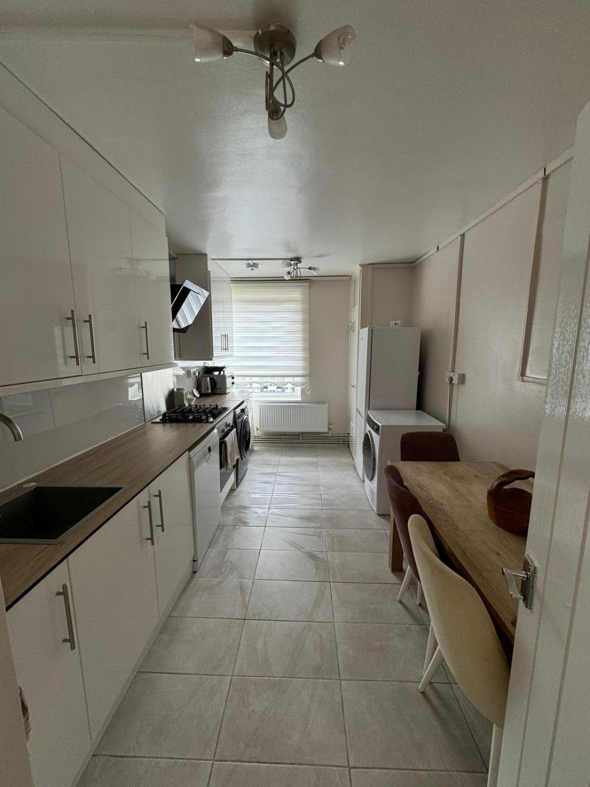 Flat, Apartment In Haggerston N1, Central Лондон Экстерьер фото